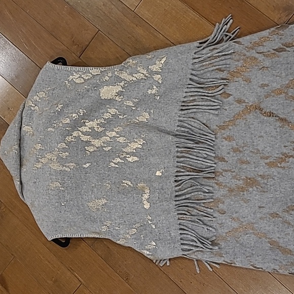 NWT 🆕️ Made in Italy Gray Wool Blend Fringed w/Metallic Accents Long Vest XL - Picture 7 of 8